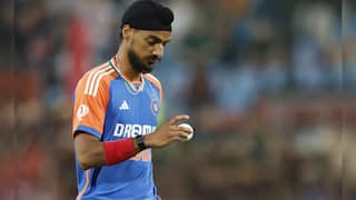 पहले अर्शदीप-हर्षित ने गेंद से बरपाया कहर, फिर गायकवाड़ के शतक ने बांधा समा, पहले ODI में 4 विकेट से जीता भारत