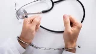 Bengaluru Doctor Rapist: అనారోగ్యంతో వస్తే మహిళపై లైంగికదాడి - వీడియోలో రికార్డయిన బెంగళూరు డాక్టర్ నిర్వాకం