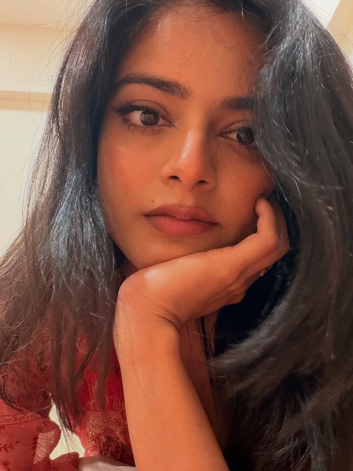 ప్రభాస్ 'రాధే శ్యామ్' సినిమాలో రిద్ధి కుమార్ ఓ క్యారెక్టర్ చేశారు. ఆ తర్వాత ఆమెకు ప్రభాస్ సరసన 'ది రాజా సాబ్' సినిమా చేసే ఛాన్స్ ఉంది. (Image Courtesy: riddhikumar_/ Instagram)