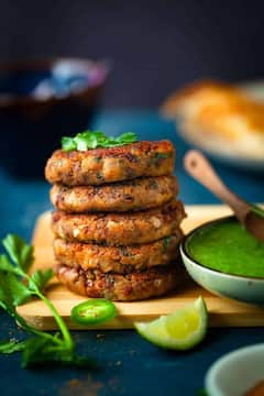 Winter Special Recipe : हिवाळ्यात बनवा 'ही' मेथी बटाट्याची सोप्पी  टिक्की, जाणून घ्या रेसिपी!