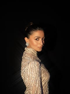 Alia Bhatt Serves Major Fashion Goals In Dubai; Pics Go Viral