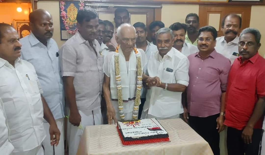 தாய்மாமாவுக்கு முதல்வர் ஸ்டாலின் பிறந்தநாள் வாழ்த்து! நெகிழ்ச்சியான தருணம்! திமுக கொண்டாட்டம்