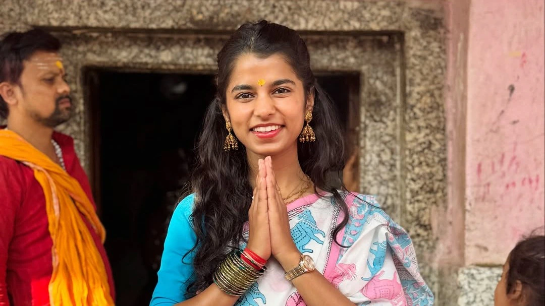 अलीनगरमधून मैथिली ठाकूर 11 हजार मतांनी विजयी, RJD च्या विनोद मिश्रांचा पराभव