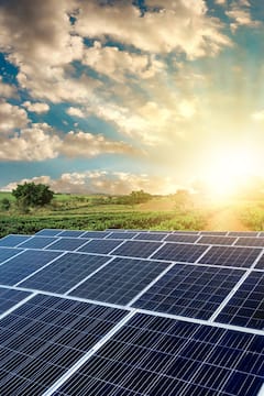 Solar Water Heater : सोलर वॉटर हीटर हिवाळ्यात गरम पाणी तेही कमी खर्चात!