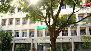 अल-फलाह यूनिवर्सिटी की रद्द को गई मान्यता तो वहां पढ़ रहे स्टूडेंट्स का क्या होगा? जान लीजिए जवाब