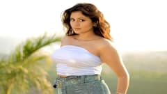 Anjali Arora Photo: અંજલિ અરોરા સ્ટનિંગ લુકે ફેન્સના ધબકારા વધાર્યા