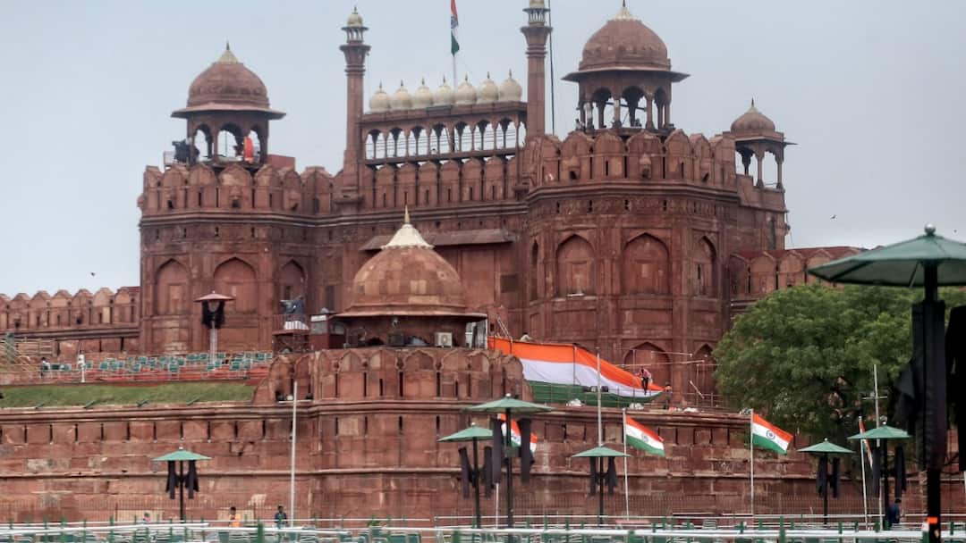 Red Fort Reopens From November 16, Metro Access Restored After Deadly Explosion