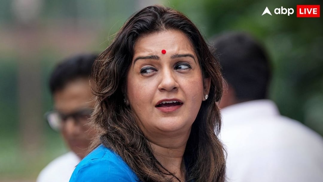 Bihar Election 2025 Result Shiv Sena UBT leader Priyanka Chaturvedi give reaction and advised to opposition बिहार चुनाव में महागठबंधन की हार के बाद उद्धव ठाकरे की पार्टी की पहली प्रतिक्रिया, जानें क्या कहा?
