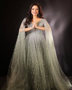 रुपाली गांगुली से लेकर तेजस्वी प्रकाश तक, टीवी के ये टॉप स्टार्स एक्टिंग से ही नहीं बिजनेस से भी कमाते हैं मोटा पैसा