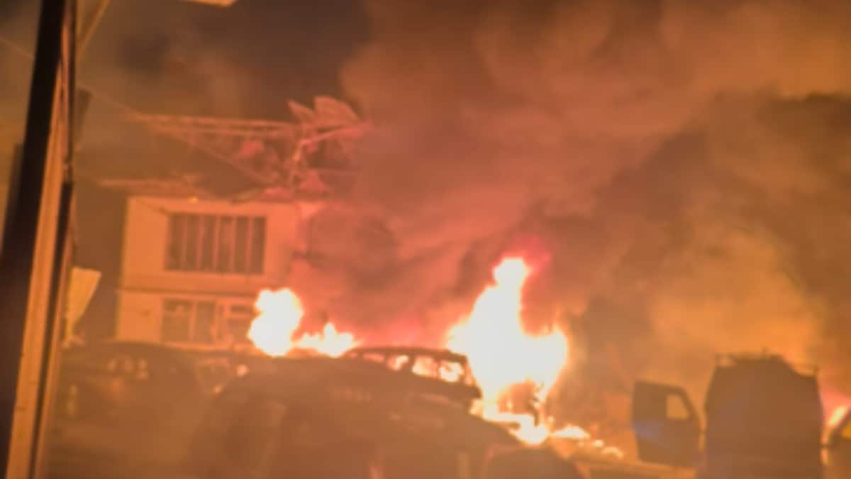 Jammu and Kashmir Blast: జమ్మూ కాశ్మీర్ నౌగామ్ పోలీస్ స్టేషన్‌లో పేలుడు, 9 మంది మృతి, ఢిల్లీ పేలుళ్లతో లింకు!