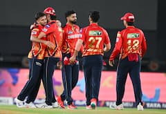 IPL Auction 2026: সর্বাধিক অর্থ নিয়ে আইপিএল নিলামে নামবে কেকেআর, বাকি ফ্র্যাঞ্চাইজিগুলির কাছে কত টাকা রয়েছে?