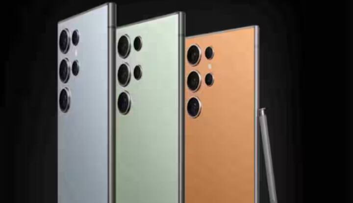 ਡਿਸਪਲੇਅ ਦੇ ਮਾਮਲੇ ਵਿੱਚ ਇਸ ਫੋਨ ਵਿੱਚ 6.8-ਇੰਚ ਡਾਇਨਾਮਿਕ LTPO AMOLED 2X ਪੈਨਲ ਹੈ ਜਿਸਦੀ ਰਿਫਰੈਸ਼ ਰੇਟ 120Hz ਹੈ ਅਤੇ ਇਸਦੀ ਪੀਕ ਬ੍ਰਾਈਟਨੈਸ 2600 nits ਹੈ। ਸਾਫਟਵੇਅਰ ਦੇ ਮਾਮਲੇ ਵਿੱਚ, ਇਹ ਐਂਡਰਾਇਡ 14 'ਤੇ ਚੱਲਦਾ ਹੈ, ਅਤੇ ਸੈਮਸੰਗ ਸੱਤ ਪ੍ਰਮੁੱਖ OS ਅਪਡੇਟਾਂ ਦਾ ਵਾਅਦਾ ਕਰਦਾ ਹੈ, ਜੋ ਇਸਨੂੰ ਲੰਬੇ ਸਮੇਂ ਲਈ ਭਵਿੱਖ-ਪ੍ਰੂਫ਼ ਬਣਾਉਂਦਾ ਹੈ।