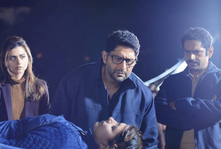 इस लिस्ट के सबसे पहले नंबर पर अरशद वारसी, वरुण सोबती और विशेष बंसल की सीरीज 'असुर' का नाम शुमार है. इस साइकोलॉजिकल थ्रिलर में मेकर्स ने फॉरेंसिक साइंस और माइथोलॉजिकल के कॉन्सेप्ट को ब्लेंड करते हुए एक जबरदस्त कहानी का निर्माण किया है. इस सीरीज को जिओ हॉटस्टार पर देख सकते हैं.