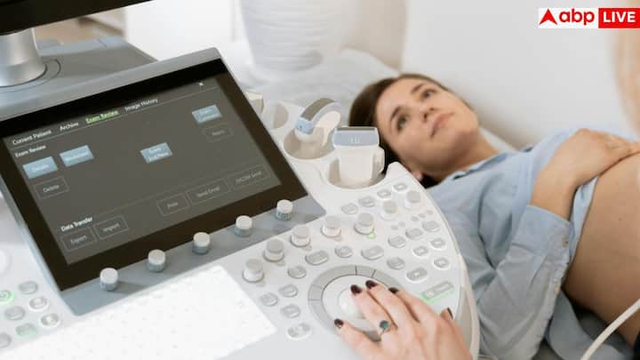 जूली बताती हैं कि मौत के करीब 24 घंटे पहले शरीर कुछ संकेत देने लगता है. एक आवाज अक्सर सुनाई देती है, जिसे डेथ रैटल कहा जाता है. यह तब होता है जब मरीज निगलने की ताकत खो देता है और गले में लार व बलगम जमने लगता है. यह आवाज परिवारवालों को बेचैन कर सकती है, लेकिन मरीज को इसका दर्द नहीं होता.