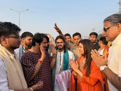 शिल्पा शेट्टी से जुबिन नौटियाल तक, धीरेंद्र शास्त्री की पदयात्रा में शामिल हुए ये पॉपुलर बॉलीवुड स्टार्स