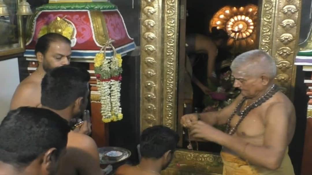 கார்த்திகை முதல் நாள்: பசுபதீஸ்வரர் ஆலயத்தில் குவிந்த பக்தர்கள்! சபரிமலை தரிசனம் குறித்த முக்கிய அறிவிப்பு!