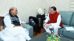 CM धामी ने रक्षा मंत्री राजनाथ सिंह से की मुलाकात, राज्य हित के मुद्दों पर हुई महत्वपूर्ण चर्चा