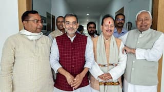 क्या नीतीश कुमार ही होंगे बिहार के अलगे CM? विजय सिन्हा के बयान से सियासी हलचल तेज