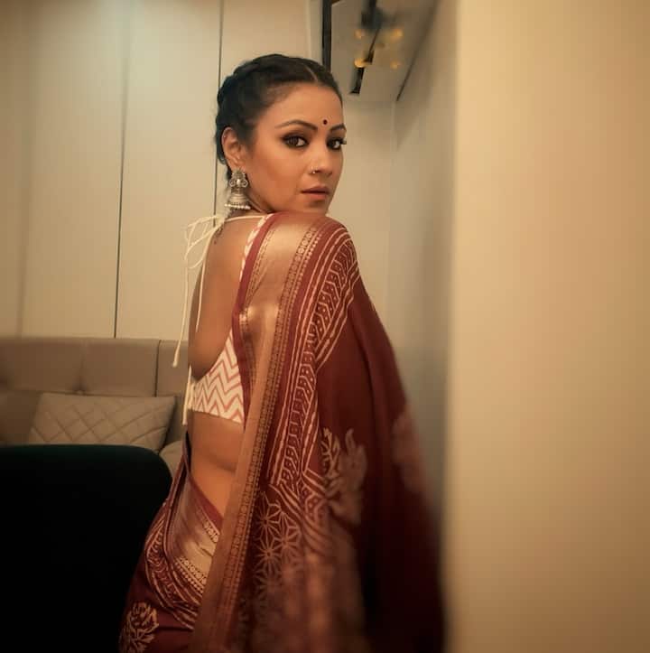 Barkha further said that I believe in marriage a lot. But, I am beginning to fear for my daughter whether she should get married or not. This is the biggest question for me and it is very scary.