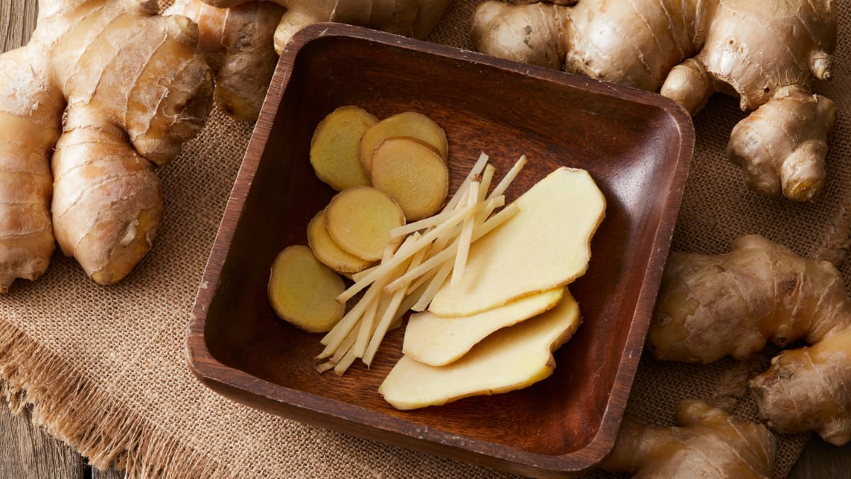 10 Kitchen Spices That Reduce Inflammation Naturally