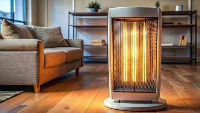 દેશમાં શિયાળો આવી ગયો છે. ખાસ કરીને ઉત્તર ભારતીય શહેરોમાં લોકોએ તેમના ગરમ કપડાં પહેરવાની શરૂઆત કરી દીધી છે.  હવે, આગામી દિવસોમાં ઠંડી વધુ તીવ્ર બનશે અને ઘરોમાં રૂમ હીટરની જરૂરિયાત અનુભવાશે. ઘણા લોકો હાલના હીટરનો ઉપયોગ કરે છે.