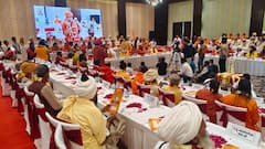 जयपुर: 'गौ माता को मिले राष्ट्र माता का दर्जा, नहीं तो करेंगे दिल्ली कूच', संतों की धर्म सभा में फैसला