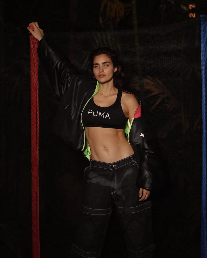 वहीं गैब्रिएला डेमेट्रियड्स की बात करें तो वो एक एक्ट्रेस, मॉडल और फैशन डिजाइनर हैं.