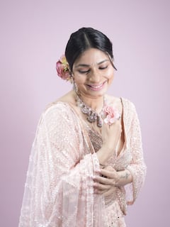 वेडिंग सीजन में तनीषा मुखर्जी का ये लुक ब्राइड टू बी के लिए है परफेक्ट, लहंगे में लगीं बला की खूबसूरत