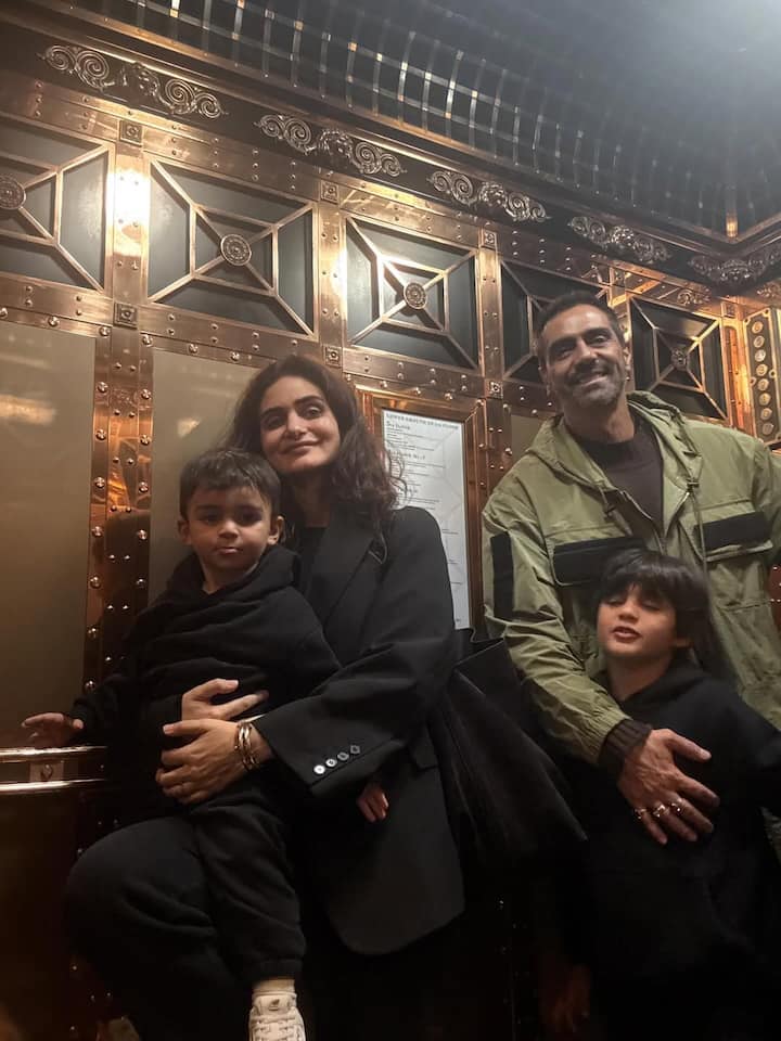 दोंनें साथ लिव-इन रिलेशनशिप में हैं. और आज इस कपल के दो बच्चे भी हैं.