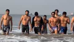 Akshay Kumar & Tiger Shroff’s ‘Ocean’s 9’ Juhu Beach Video Breaks The Internet