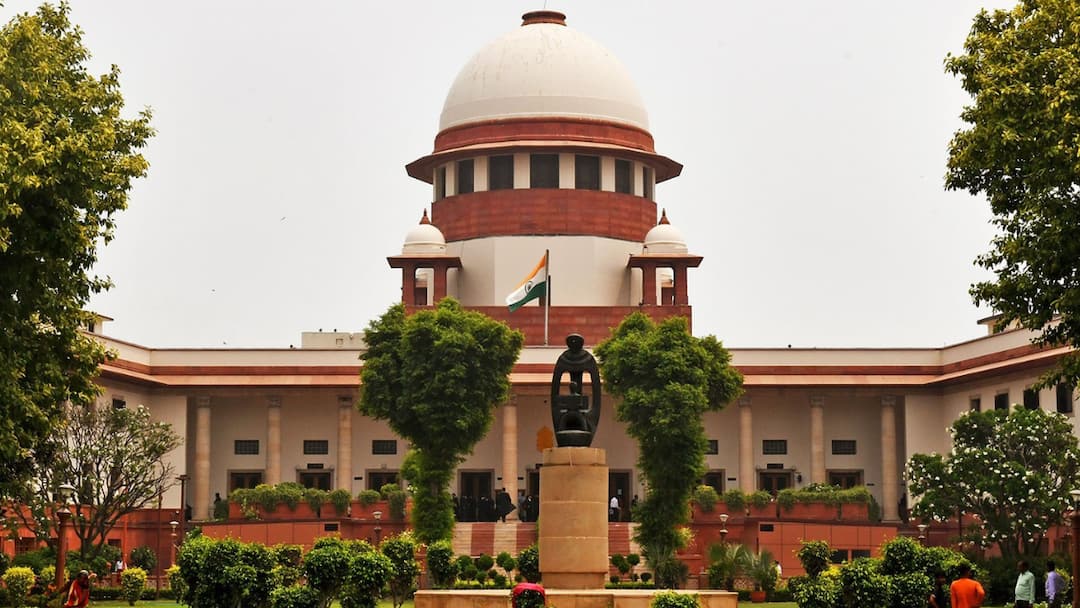 Supreme Court Overturns HC Order, Gives Bail To Ex-ED Officer In Himachal Scholarship Bribery Probe