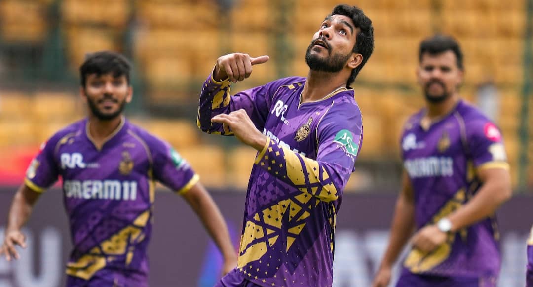Three Former High-Paid Players Likely To Be Sold Cheap In IPL 2026 Auction