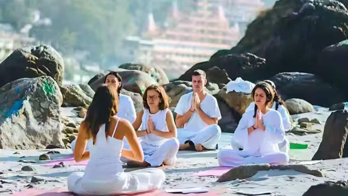 சுகாதார நோக்கத்துடன் வணிகத்திற்கு அப்பால் சமூகத்தை வடிவமைக்கும் பதஞ்சலியின் ஆன்மீகப் புரட்சி!