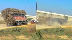 Video: ओवरलोडिंग! अचानक पलटा गन्ने से लदा ट्रक, ड्राइवर ने कूदकर बचाई जान, सामने आया वीडियो