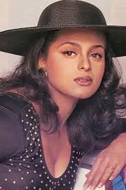 जब शिल्पा शिरोडकर ने छोड़ी फिल्म और बनीं हेयरड्रेसर, ऐसी रही है करियर जर्नी