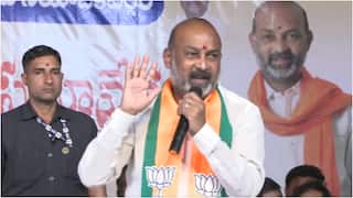 Bandi Sanjay About Naxalism: నక్సలైట్లు అడవుల్లో చస్తుంటే... అర్బన్ నక్సల్స్ పదవులు అనుభవిస్తున్నారు: బండి సంజయ్