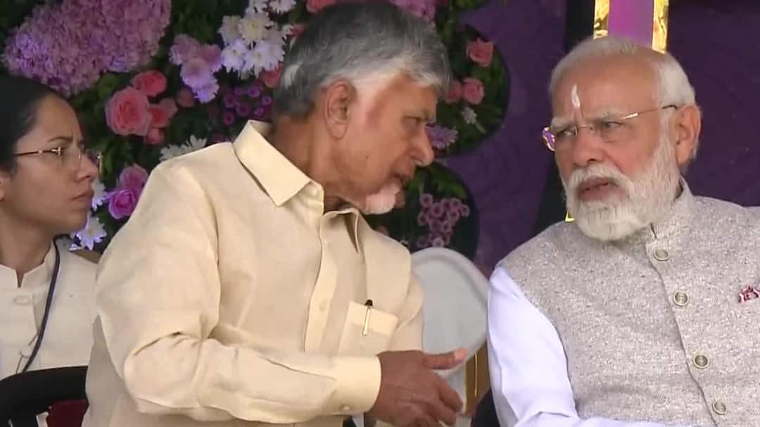 PM Modi Attends Sai Baba Centenary In Puttaparthi; Sachin, Aishwarya Recall His Teachings