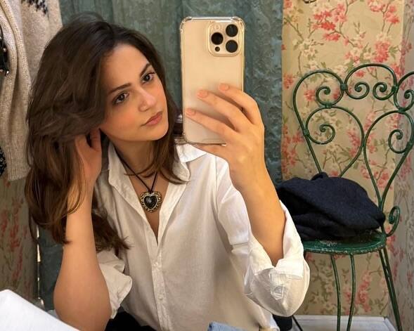In which she is seen enjoying her Paris vacation a lot.