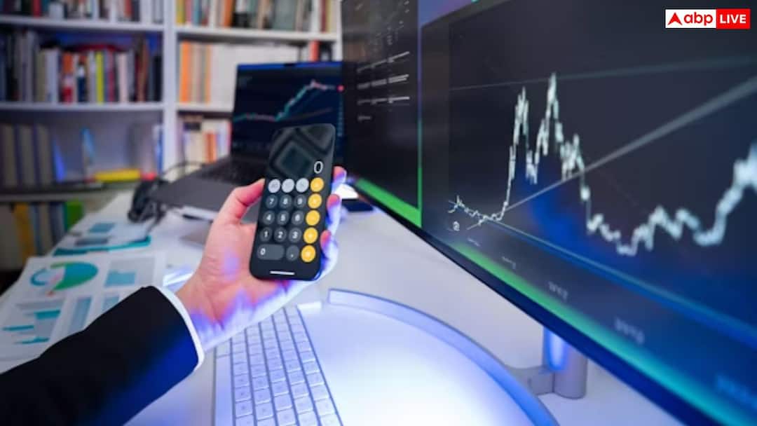 will physicswallah shares see groww like rally what experts suggest know the details PhysicsWallah क्या दिखाएगी Groww जैसी उड़ान? सेल करें या होल्ड, जानें एक्सपर्ट की राय