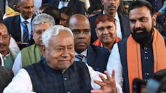 Bihar Government Formation: નીતીશ કુમારે ઘૂંટણ ટેક્યા? ભાજપની આ 2 જીદ સામે JDU લાચાર, જાણો શું ગુમાવ્યું