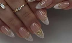 वेडिंग सीजन में छा रहे ये 5 ट्रेंडिंग नेल डिजाइन, ब्राइड और ब्राइड्समेड के लिए बन रहे परफेक्ट