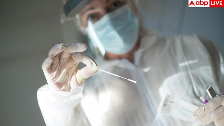 भीड़भाड़ और तेजी से बढ़ती जनसंख्या वायरस फैलने की सबसे बड़ी वजह है. शहरों में पब्लिक ट्रांसपोर्ट, ऑफिस और बाजार रोज लाखों लोगों को करीब लाते हैं, जिससे संक्रमण तेजी से फैलता है.