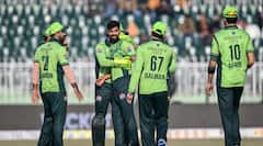 सांस रोक देने वाला मैच, आखिरी ओवर में हारी जिम्बाब्वे, पाकिस्तान की 5 विकेट से जीत