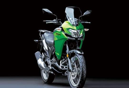 Kawasaki Versys-X 300 ਇਸ Kawasaki ਮੋਟਰਸਾਈਕਲ ਦੇ MY25 ਮਾਡਲਾਂ 'ਤੇ ₹25,000 ਤੱਕ ਦੇ ਫਾਇਦੇ ਉਪਲਬਧ ਹਨ। Versys-X 300 ਵਿੱਚ 296 cc, ਪੈਰਲਲ-ਟਵਿਨ, ਲਿਕਵਿਡ-ਕੂਲਡ ਇੰਜਣ ਹੈ ਜੋ 38.8 bhp ਅਤੇ 26 Nm ਟਾਰਕ ਪੈਦਾ ਕਰਦਾ ਹੈ। ਇਸ ਬਾਈਕ ਦੀ ਐਕਸ-ਸ਼ੋਰੂਮ ਕੀਮਤ 3.49 ਲੱਖ ਰੁਪਏ ਹੈ।