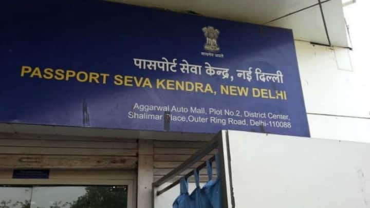 शुरुआती दौर में ई-पासपोर्ट केवल चुनिंदा शहरों में ही जारी किए जाते थे, लेकिन अब यह सेवा पूरे देश में लागू की जा रही है। भविष्य में, सभी पासपोर्ट सेवा केंद्रों से केवल ई-पासपोर्ट ही जारी किए जाएँगे, ताकि पूरे देश में एक समान और आधुनिक पासपोर्ट प्रणाली लागू हो सके।