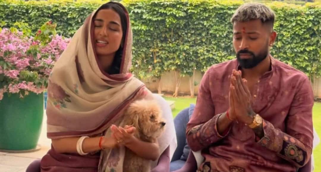 Hardik Pandya Turns Devotional, Sings Bhajan With Girlfriend Mahika Sharma – WATCH
