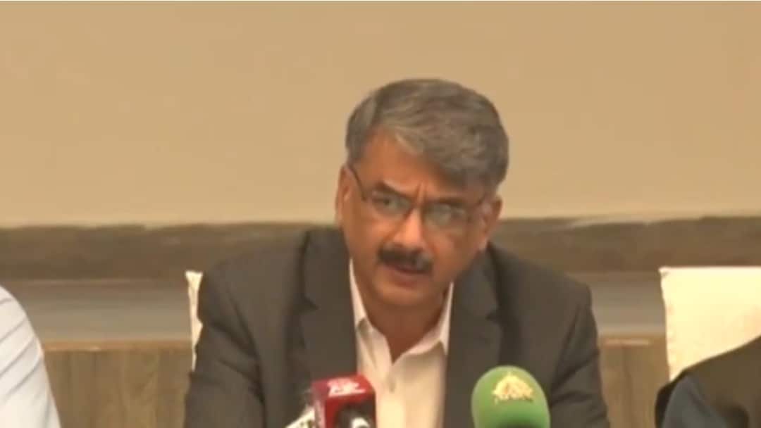 <div>'From Red Fort To Kashmir': Pakistani Leader's Big Admission On Terror Strikes In India</div>