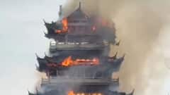 Yongqing Temple: সবুজে ঘেরা হেরিটেজ সম্পত্তি ভস্মীভূত, ১০০০ বছরের প্রাচীন মন্দিরও ছিল পাশে, পর্যটকের জ্বালানো মোমবাতি-ধূপই দায়ী!