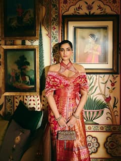 Sonam Kapoor House Photos: करोड़ों के आलीशान घर में रहती हैं सोनम कपूर, यहां देखें हर कोने की तस्वीरें