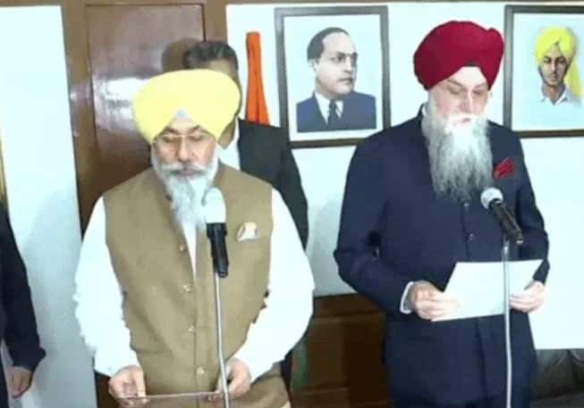 ਹਰਮੀਤ ਸਿੰਘ ਸੰਧੂ ਨੇ ਵਿਧਾਇਕ ਪਦ ਦੀ ਚੁੱਕੀ ਸਹੁੰ; ਪਹਿਲਾਂ CM ਮਾਨ ਨਾਲ ਕੀਤੀ ਮੁਲਾਕਾਤ, ਪਾਰਟੀ ਮੈਂਬਰਾਂ ਨੇ ਦਿੱਤੀਆਂ ਸ਼ੁਭਕਾਮਨਾਵਾਂ